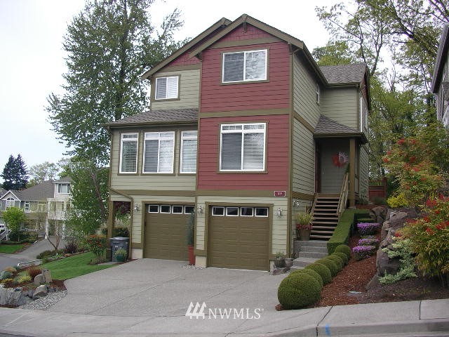 1200 North 27th Place Renton, WA 98056 - Photo 1 of 15