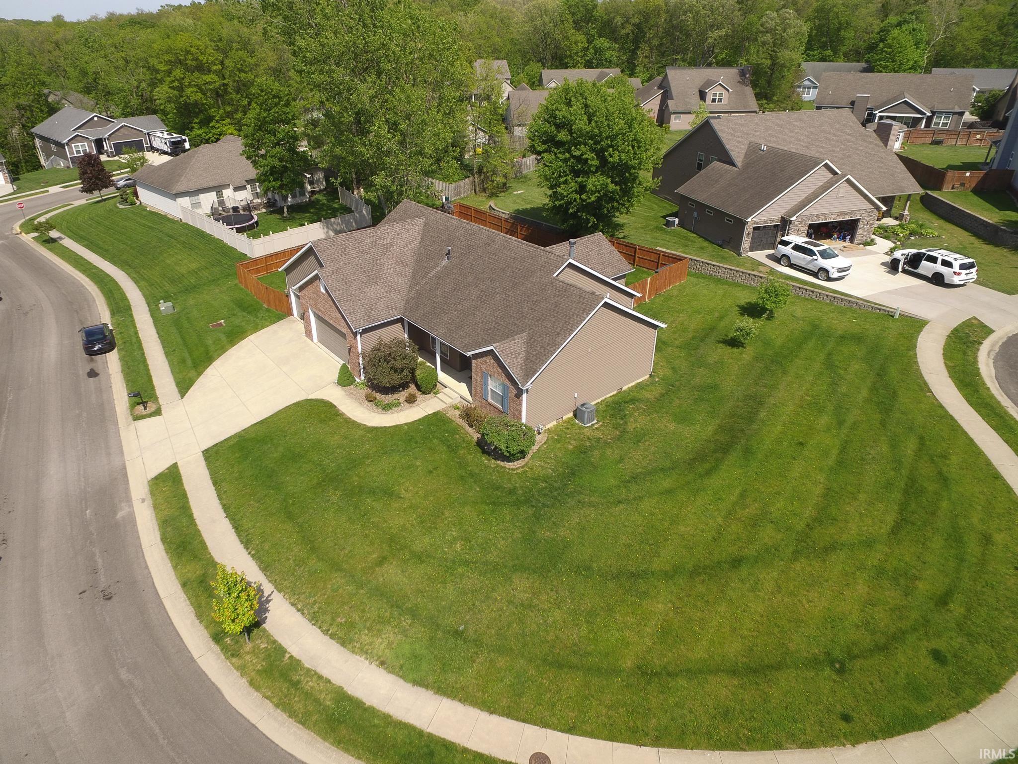 2489 Cascade Court West Lafayette, IN 47906 - Photo 5 of 34