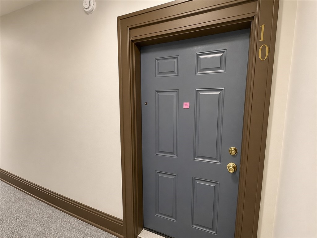 1052-1056 Dewey Avenue, Unit 1052 Rochester, NY 14613 - Photo 15 of 24