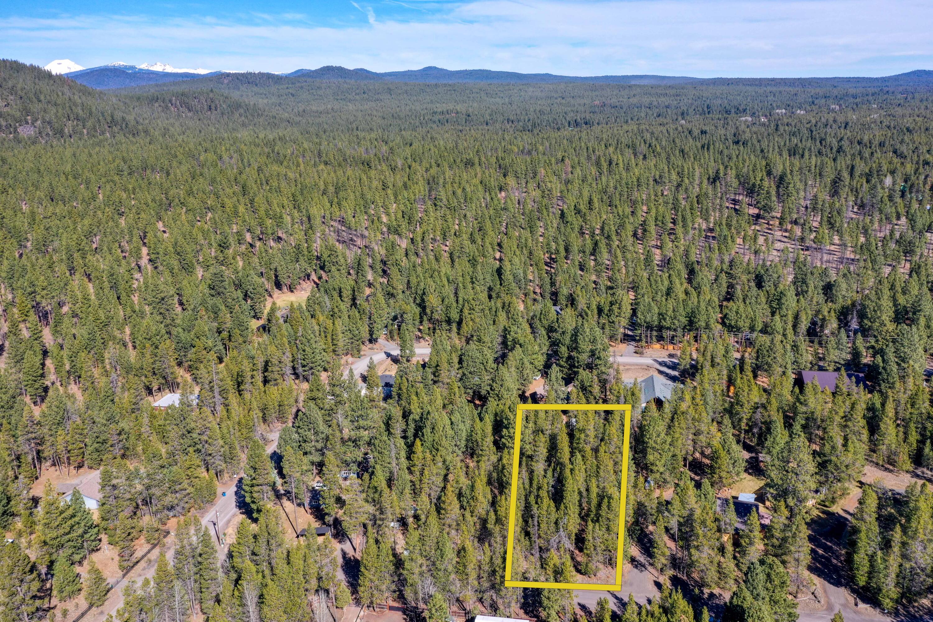 16948 Rosemead Road Bend, OR 97707 - Photo 19 of 33 DJI_0298-Lot Boundary