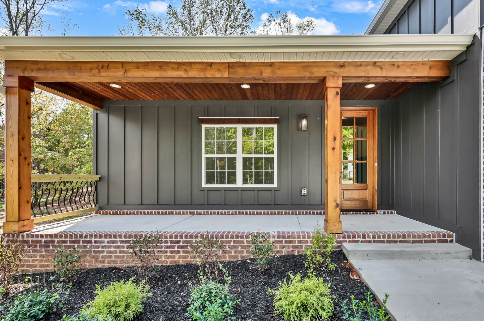 1586 Ryes Chapel Road Southside, TN 37171 - Photo 4 of 50 Gallery Image 4