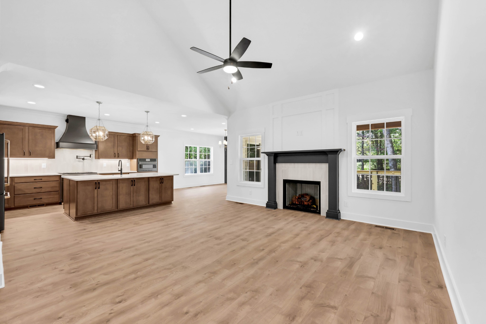 1586 Ryes Chapel Road Southside, TN 37171 - Photo 7 of 50 Gallery Image 7
