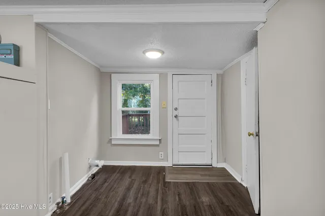 $1,430 | 607 1st Avenue, New Bern, NC 28560