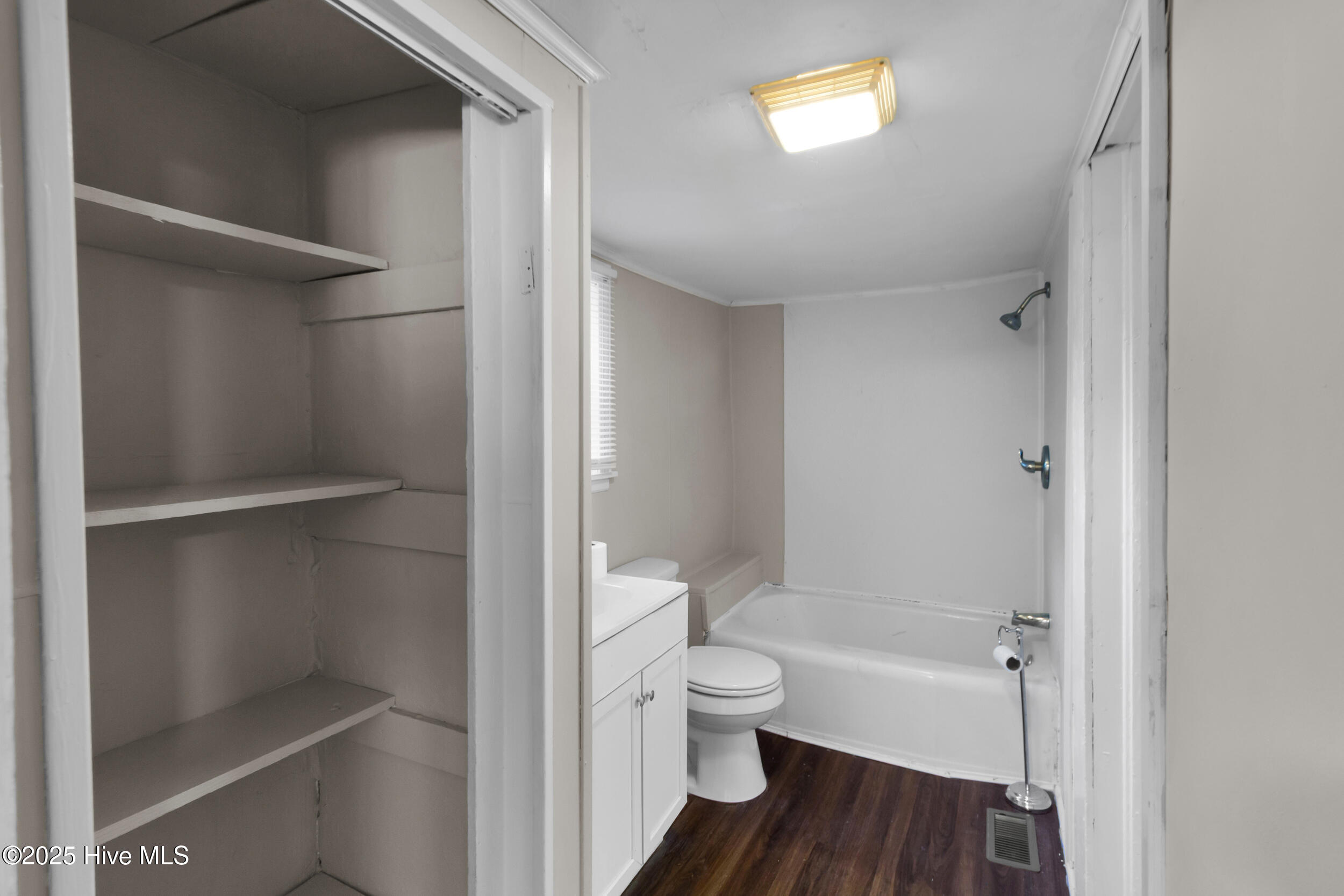 607 1st Avenue New Bern, NC 28560 - Photo 18 of 27 18_26