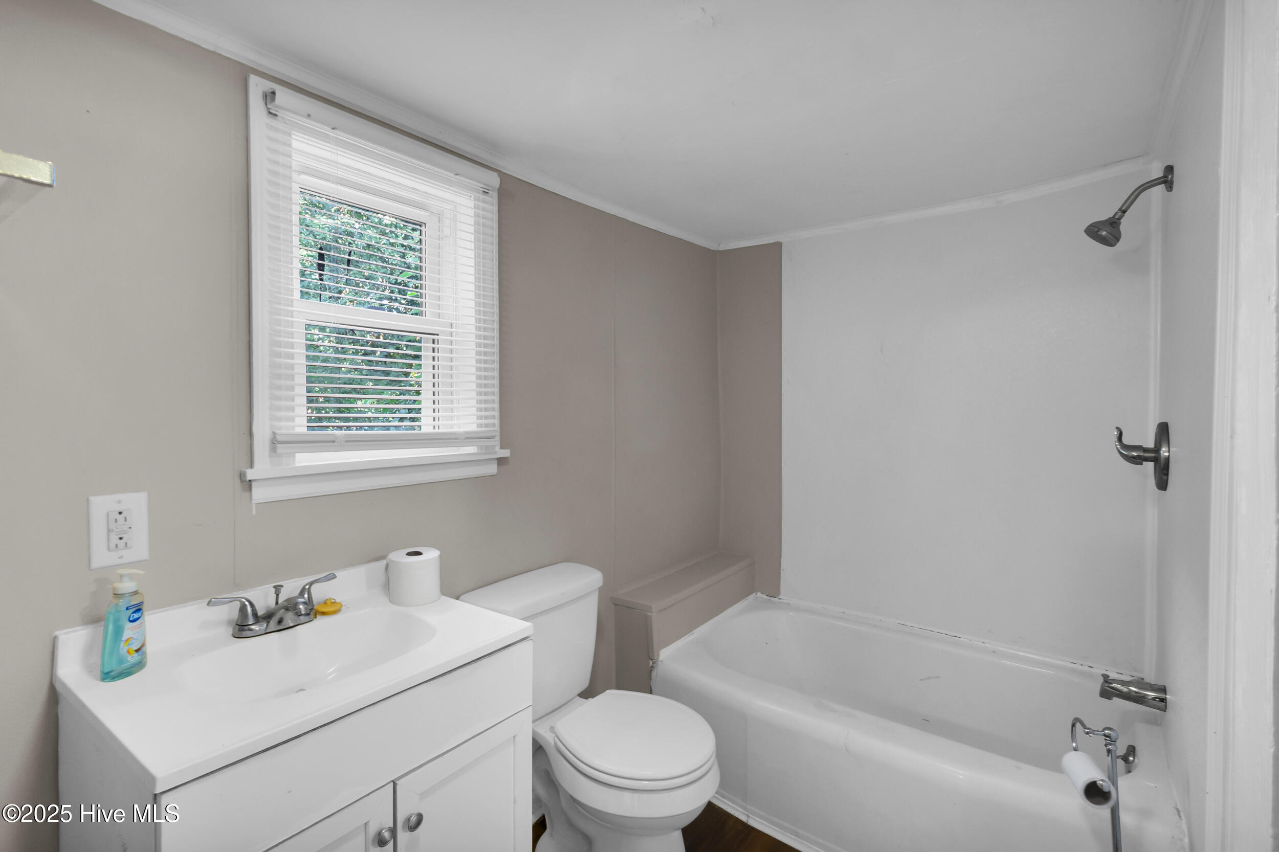 607 1st Avenue New Bern, NC 28560 - Photo 19 of 27 19_27