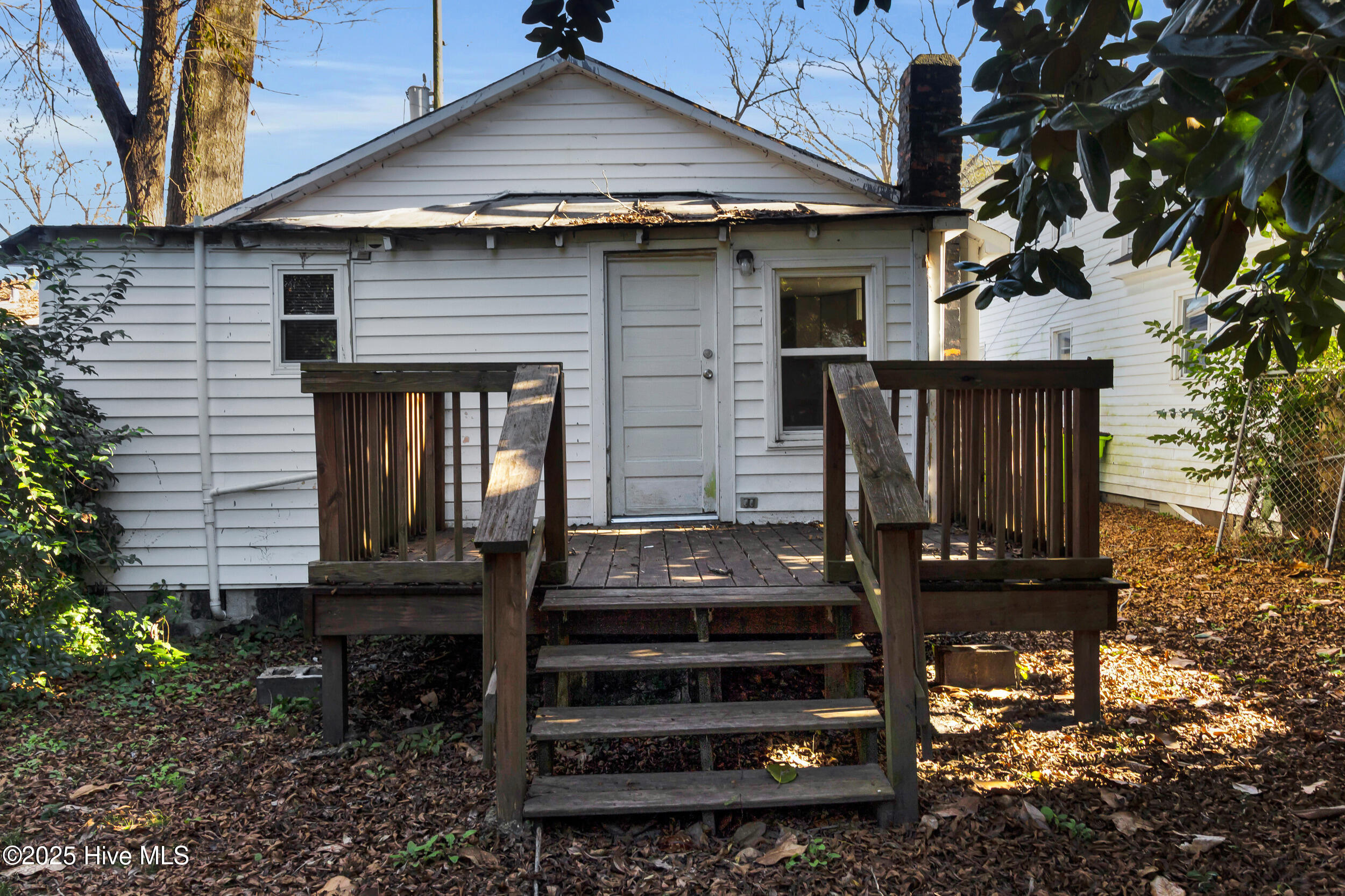 607 1st Avenue New Bern, NC 28560 - Photo 25 of 27 25_7