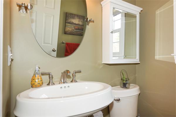 13 Coach House Road Grafton, MA 01536 - Photo 18 of 28 Gallery Image 18