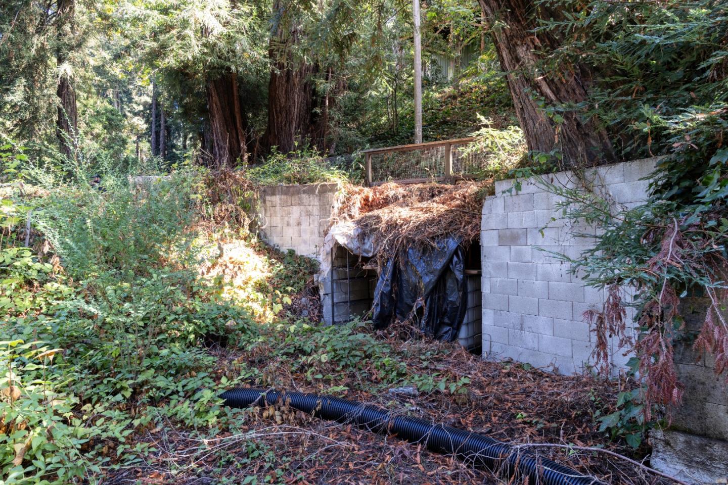 200 Hayward Road Aptos, CA 95003 - Photo 11 of 14 Gallery Image 11