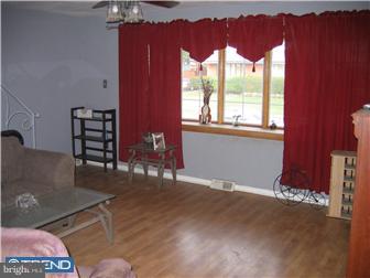 837 Hood Road Swarthmore, PA 19081 - Photo 4 of 11