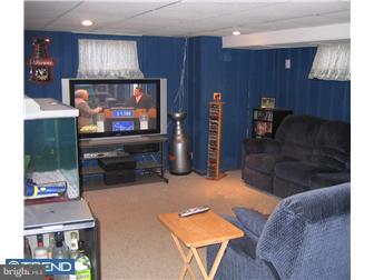 837 Hood Road Swarthmore, PA 19081 - Photo 8 of 11