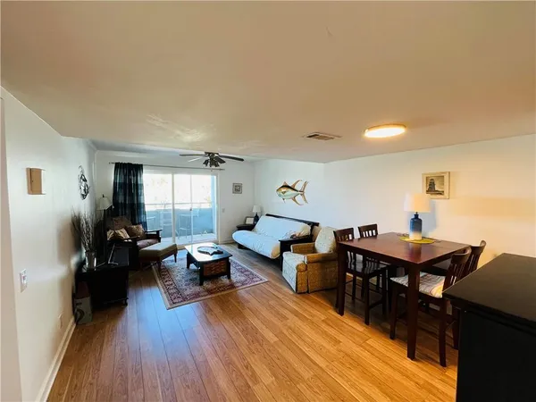 $1,500 | 1490 Harbor Drive, Unit 113, Slidell, LA 70458