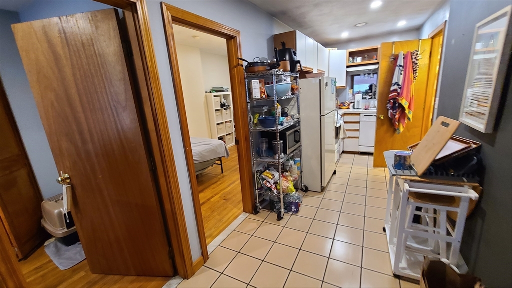 183 Endicott Street, Unit 1 Boston, MA 02113 - Photo 5 of 11