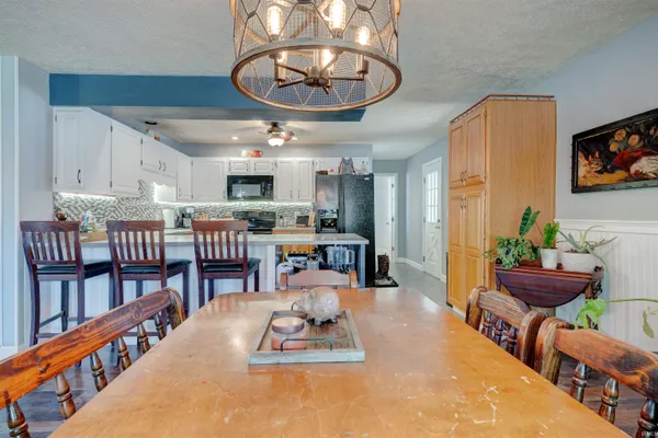 $215,000 | 326 South 5th Street, Rockport, IN 47635