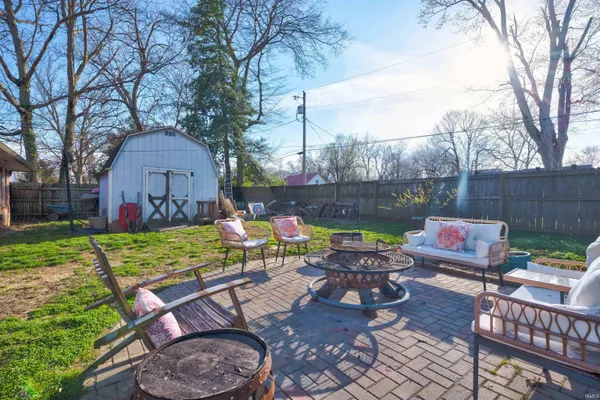 $215,000 | 326 South 5th Street, Rockport, IN 47635