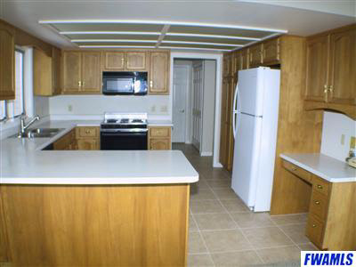 10427 Meadowridge Road Fort Wayne, IN 46814 - Photo 4 of 14