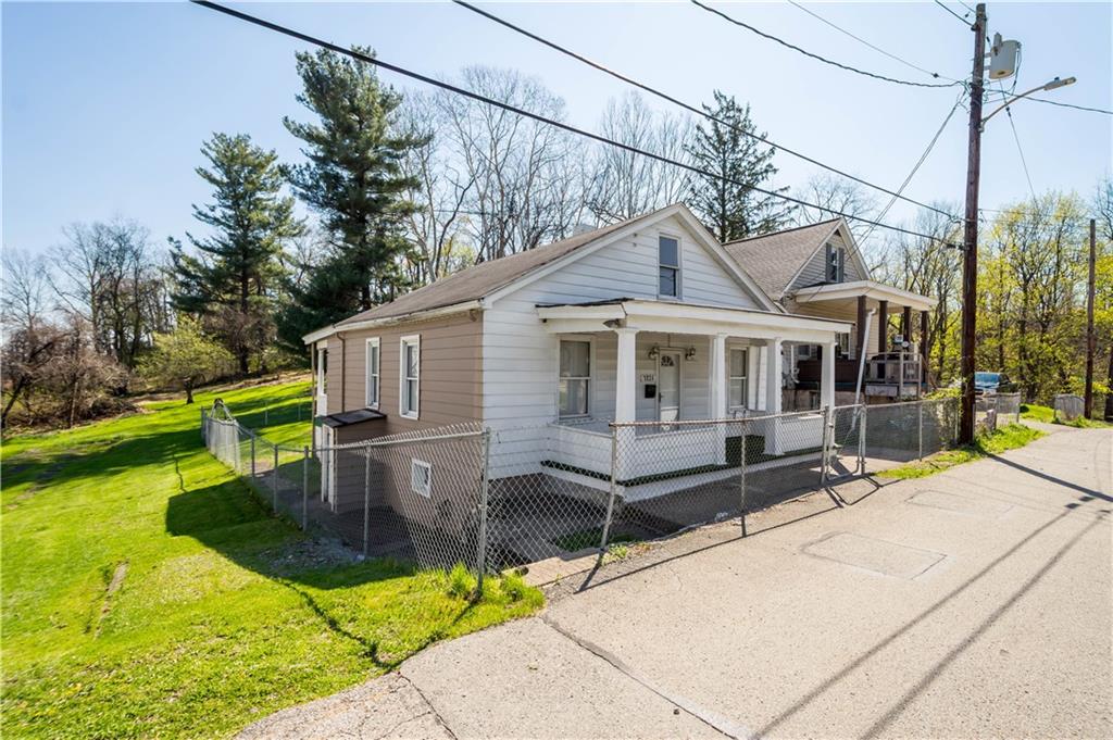 1024 Wilson Street Monessen, PA 15062 - Photo 2 of 30