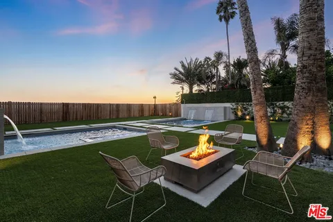 $34,950,000 | 938-940 Palisades Beach Road, Santa Monica, CA 90403