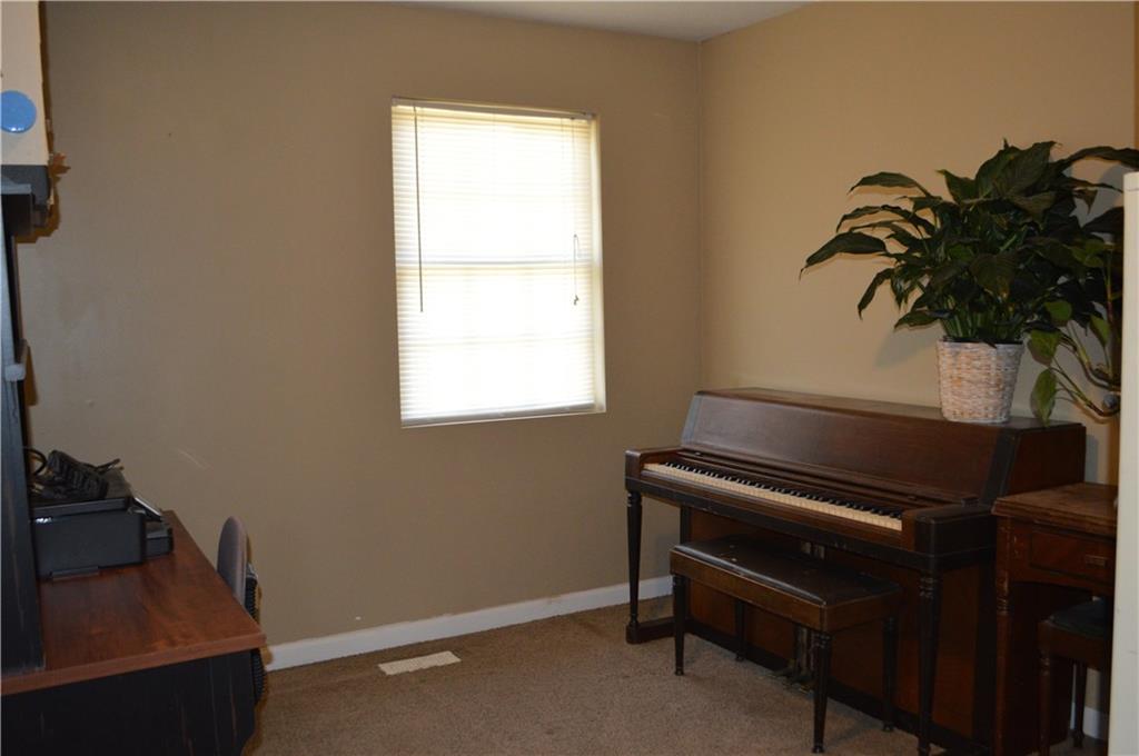 5195 West North County Line Road Clayton, IN 46118 - Photo 9 of 19 Gallery Image 9