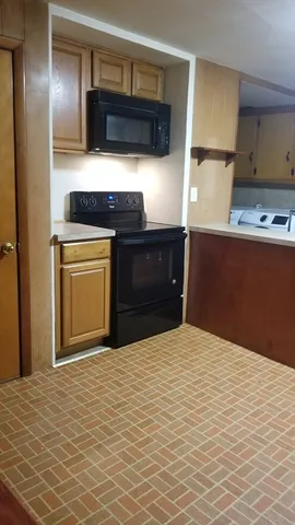 $750,000 | 296 Pelham Street, Methuen, MA 01844