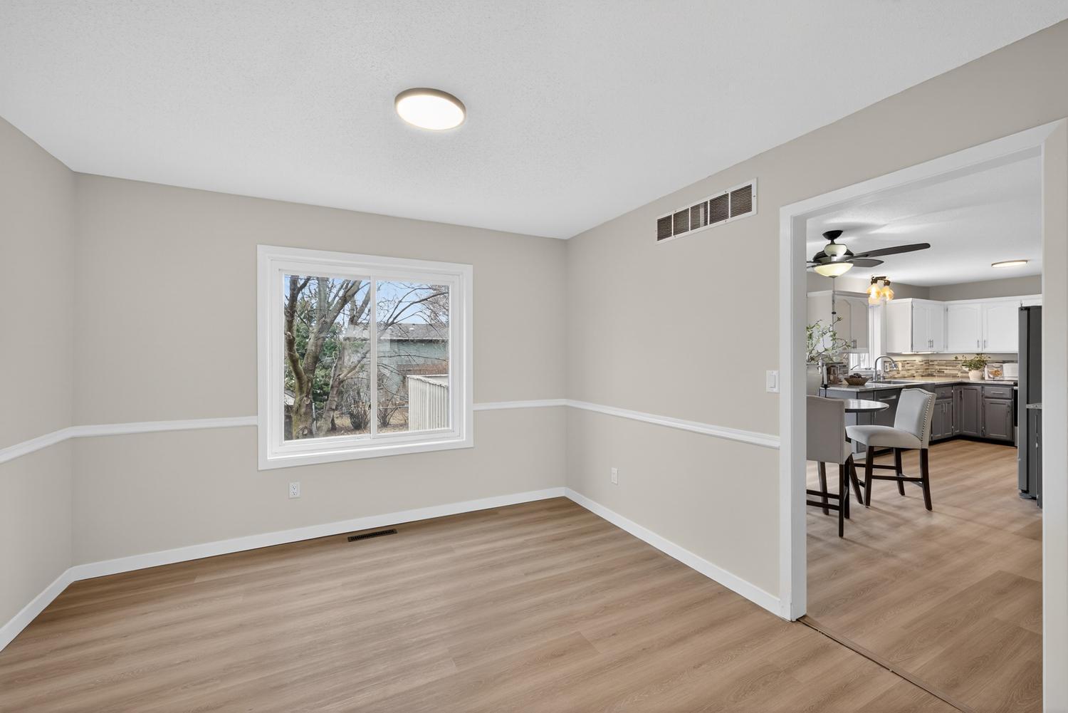 4406 Newcastle Lane Northwest Rochester, MN 55901 - Photo 11 of 36