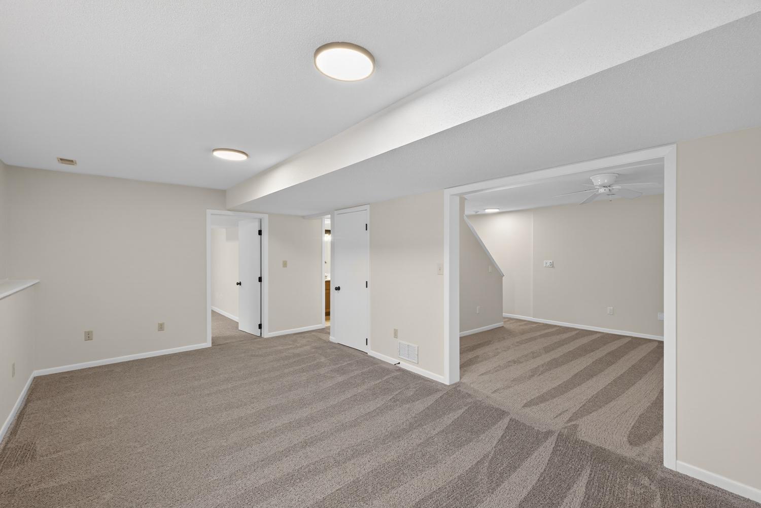 4406 Newcastle Lane Northwest Rochester, MN 55901 - Photo 28 of 36