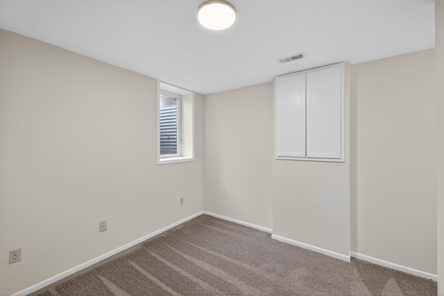 4406 Newcastle Lane Northwest Rochester, MN 55901 - Photo 31 of 36