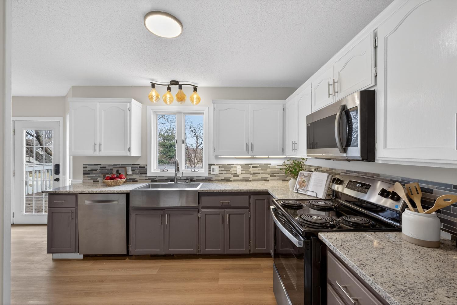 4406 Newcastle Lane Northwest Rochester, MN 55901 - Photo 10 of 36