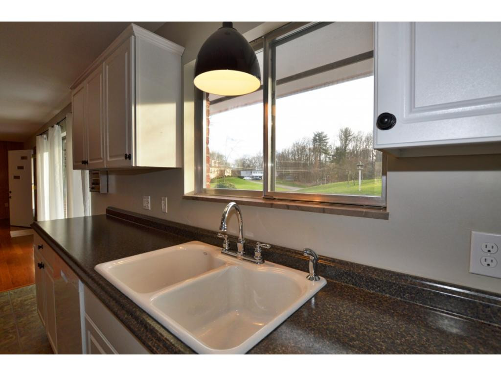 15313 Wilderness Road Bristol, VA 24202 - Photo 14 of 33 Photo 14