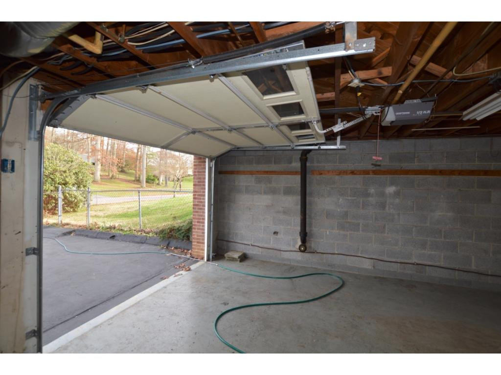 15313 Wilderness Road Bristol, VA 24202 - Photo 28 of 33 Photo 28