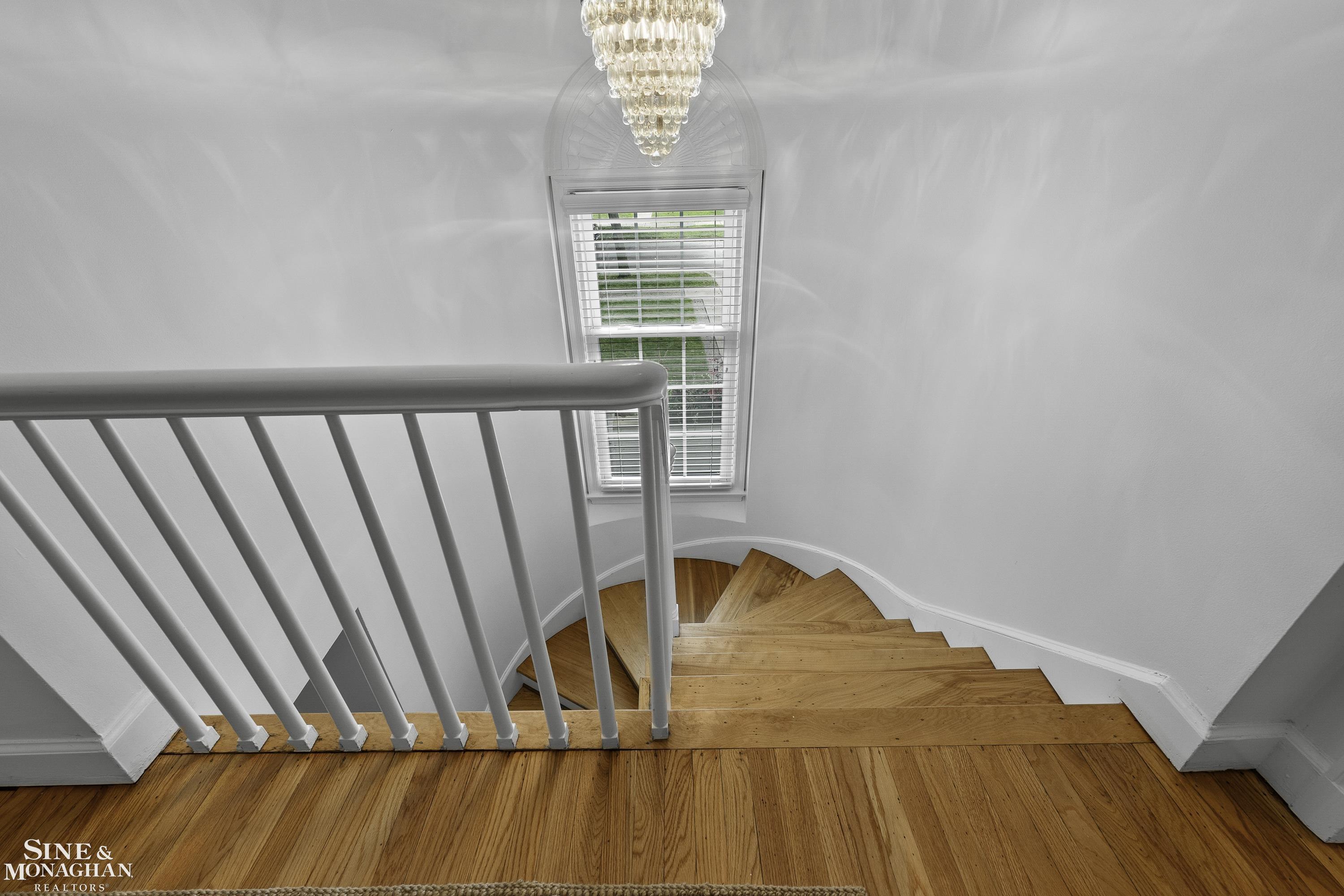 328 Touraine Road Grosse Pointe, MI 48236 - Photo 16 of 54 50156202-8fadcfcf-1cdf-4005-a86c-6a4b68c0bb2f.JPG