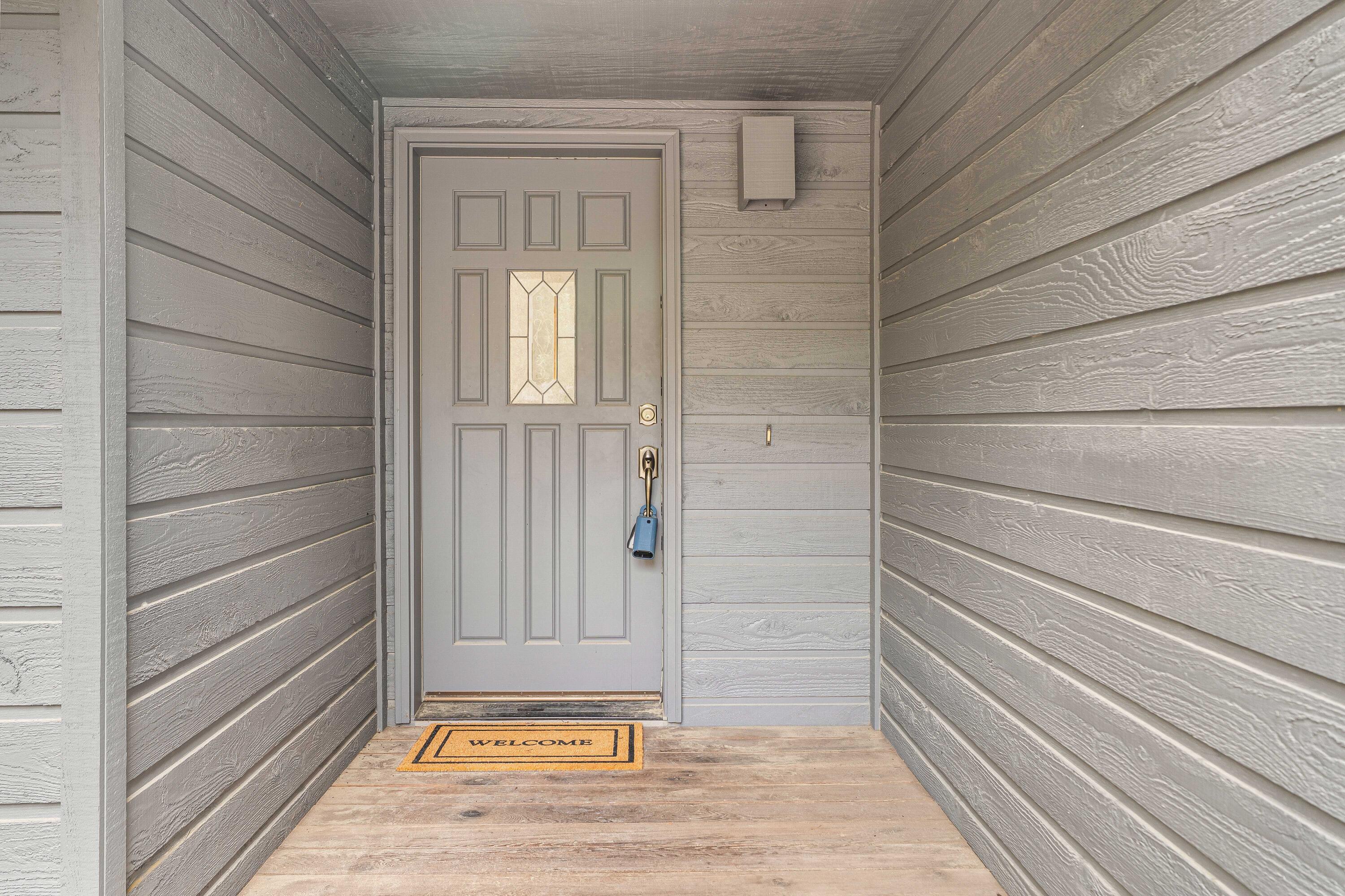 18193 Oregon Loop, Unit 4 Sunriver, OR 97707 - Photo 37 of 40 30-Drew Media