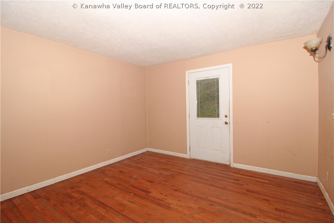 581 Bear Fork Road Yawkey, WV 25573 - Photo 8 of 13 Gallery Image 8