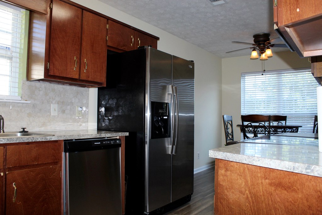 6093 Hunter Ridge Circle Columbus, GA 31907 - Photo 7 of 27 Gallery Image 7