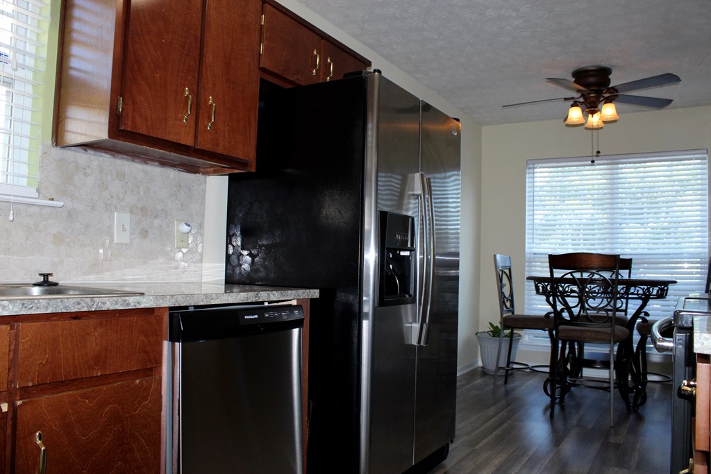 6093 Hunter Ridge Circle Columbus, GA 31907 - Photo 9 of 27 Gallery Image 9
