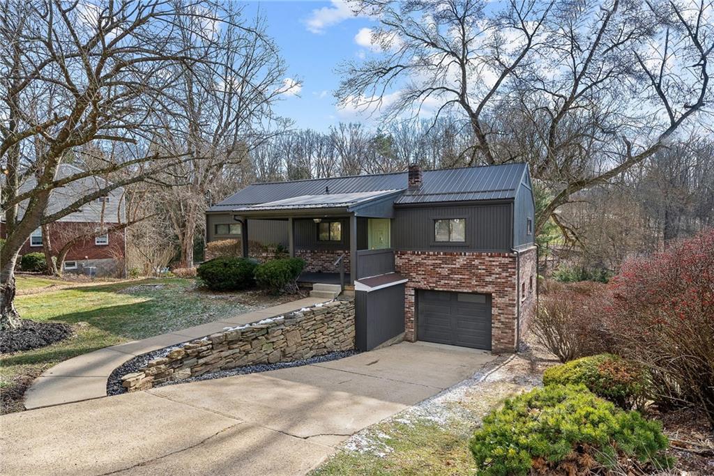 Front of home with driveway