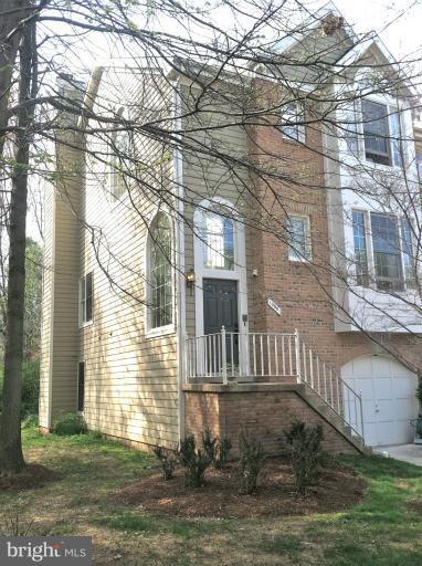 1358 Heritage Oak Way Reston, VA 20194 - Photo 21 of 30 Exterior (General)
