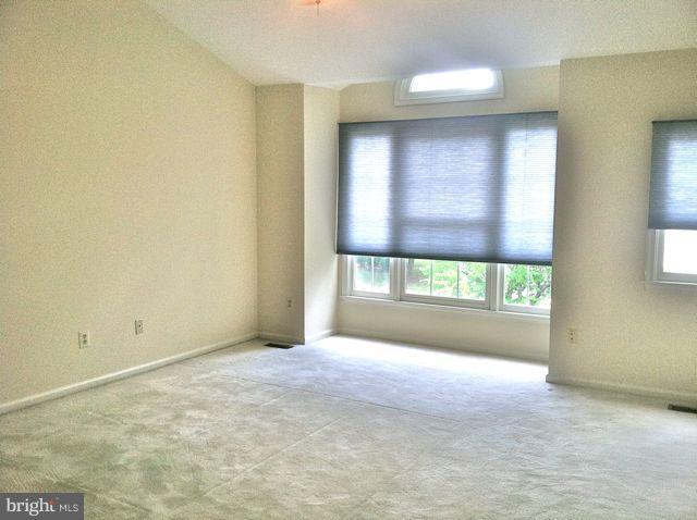 1358 Heritage Oak Way Reston, VA 20194 - Photo 7 of 30 Bedroom (Master)