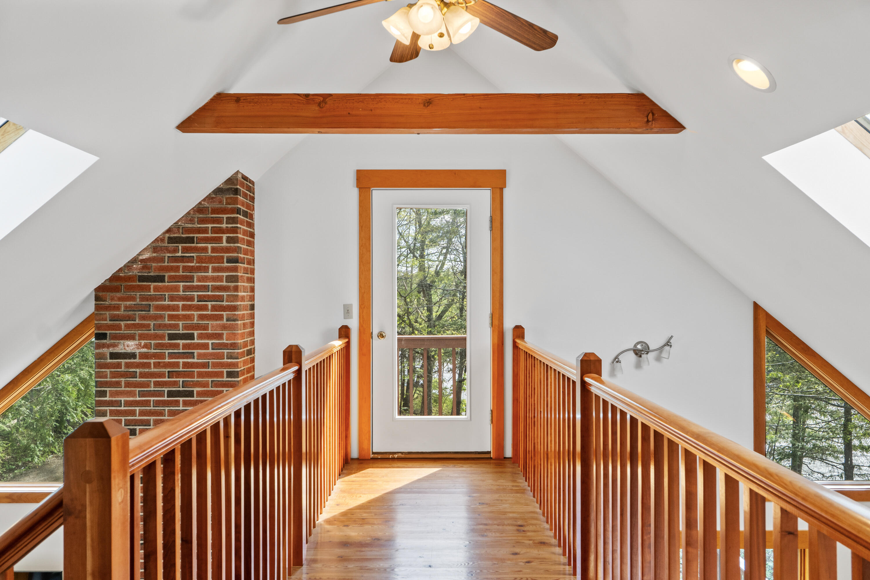 11 Pitch Pine Lane Georgetown, ME 04548 - Photo 15 of 55 Loft Room