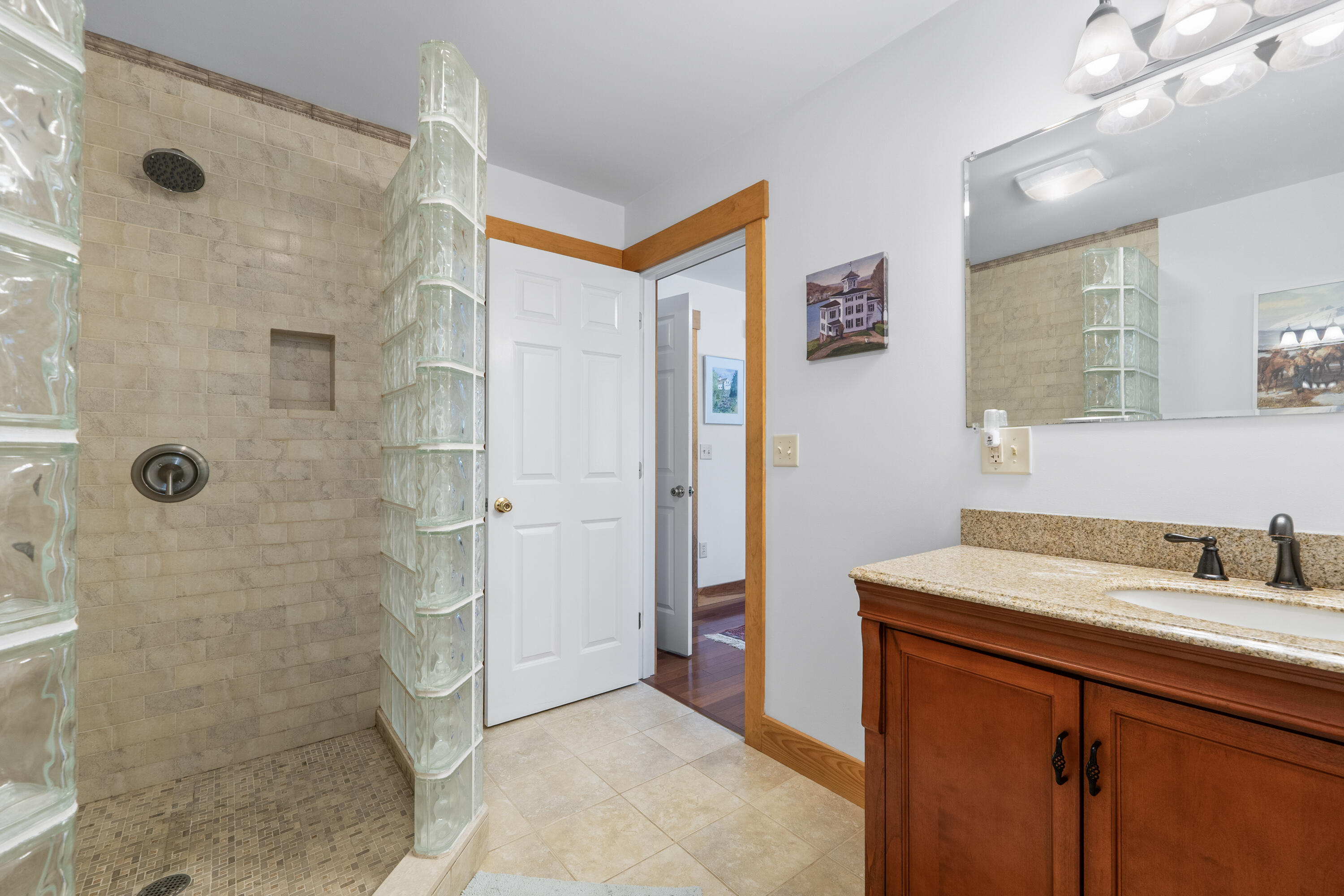 11 Pitch Pine Lane Georgetown, ME 04548 - Photo 21 of 55 Primary Bathroom