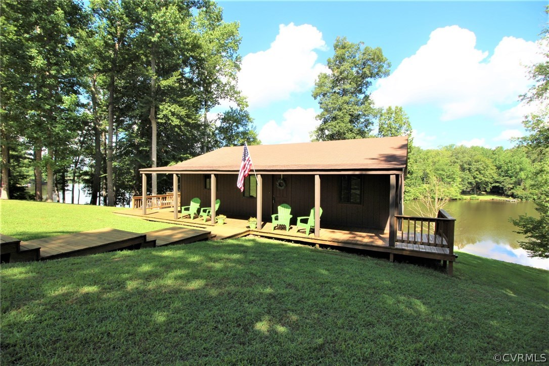 5504 Lakeview Road Quinton, VA 23141 - Photo 1 of 38 Street View