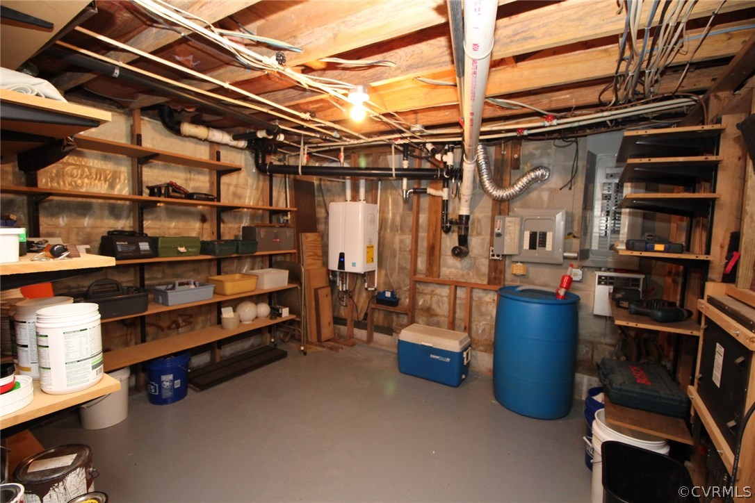 5504 Lakeview Road Quinton, VA 23141 - Photo 25 of 38 Gallery Image 25