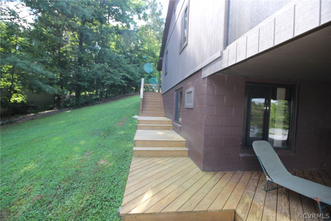 5504 Lakeview Road Quinton, VA 23141 - Photo 30 of 38 Gallery Image 30