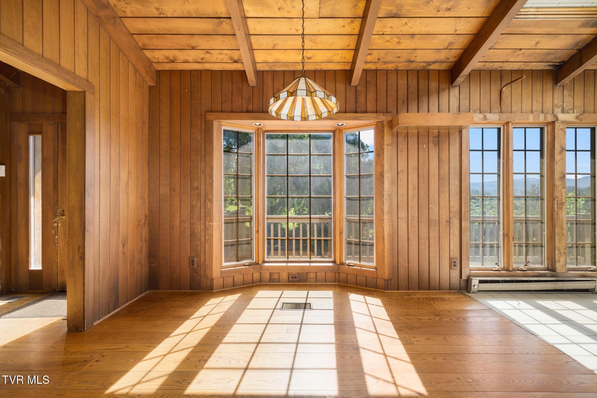 35000 Barrtree Lane Glade Spring, VA 24340 - Photo 9 of 79 IMG_8706
