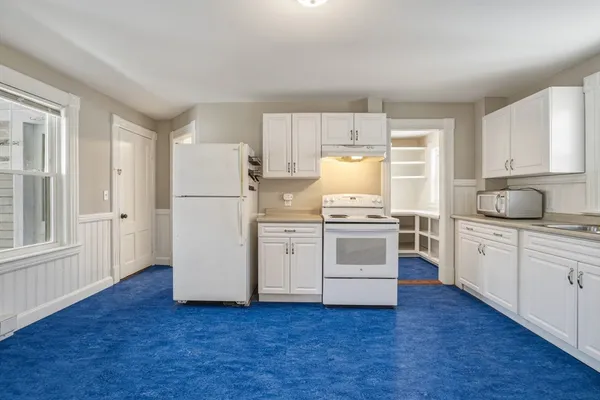 $1,800 | 105 Nonotuck Street, Unit 105, Holyoke, MA 01040