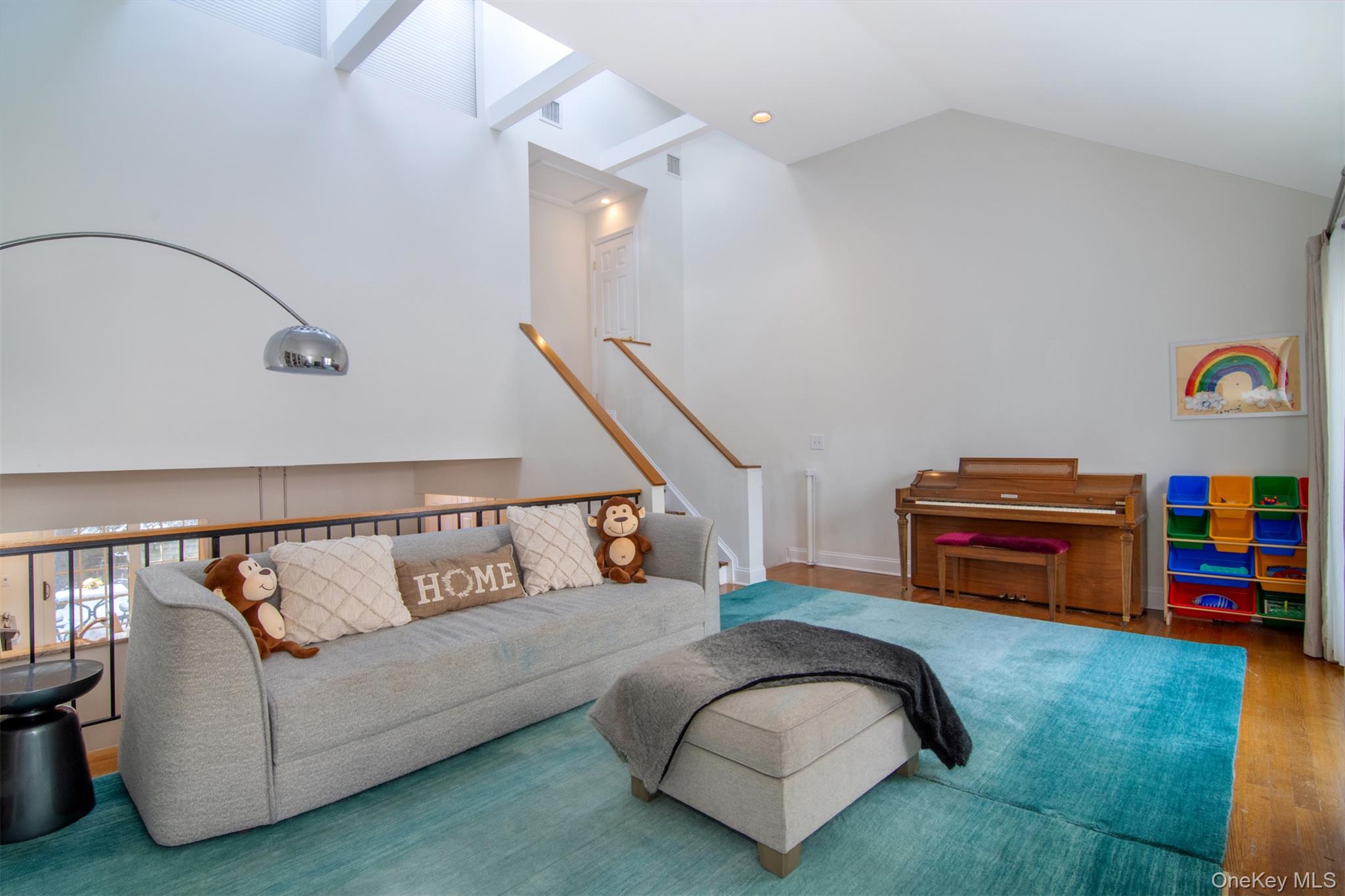 110 Valleyview Road Irvington, NY 10533 - Photo 12 of 36