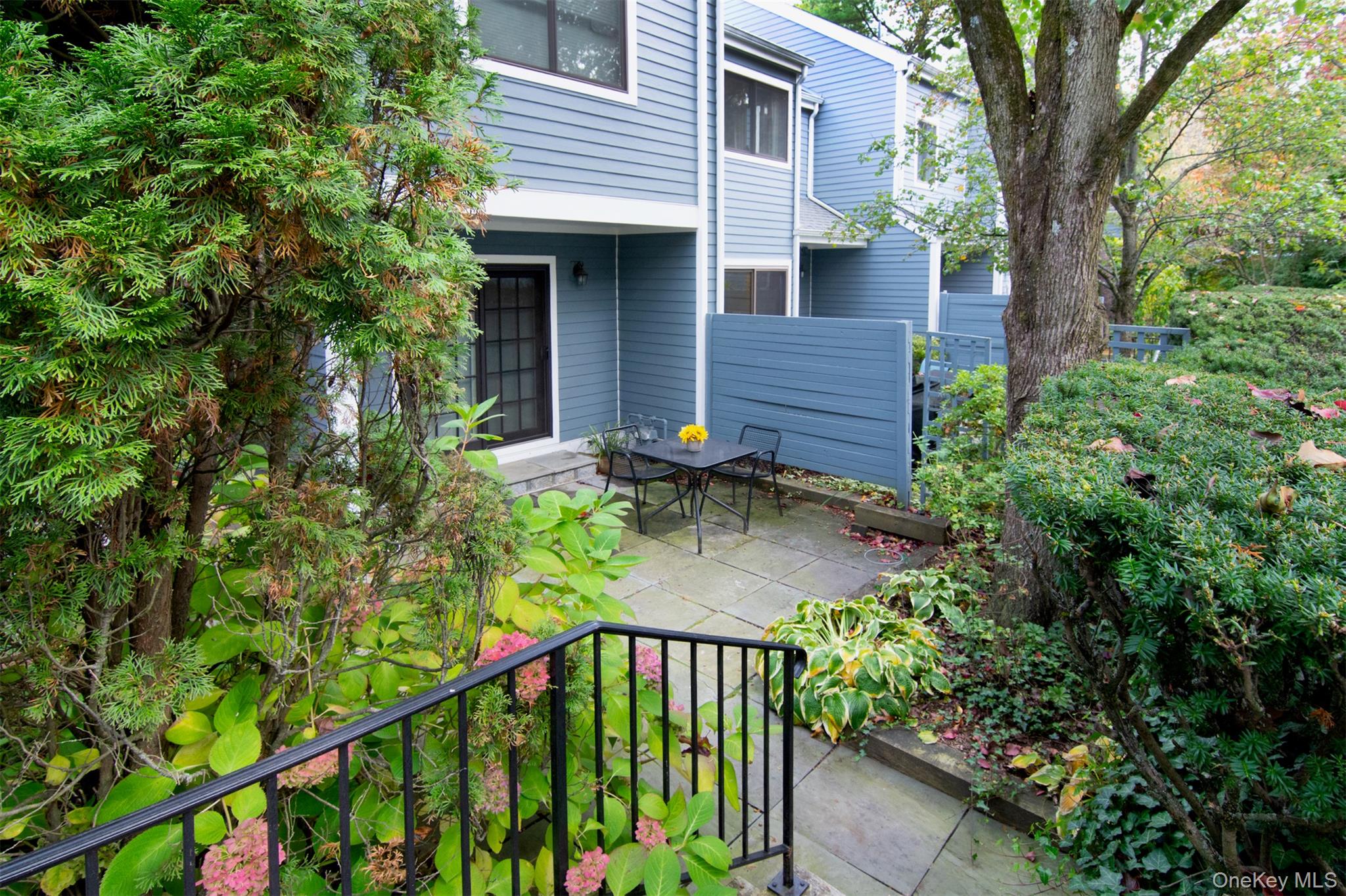 110 Valleyview Road Irvington, NY 10533 - Photo 26 of 36