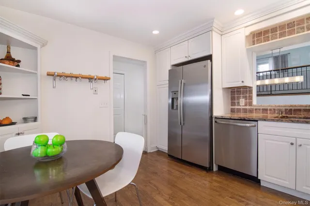 $800,000 | 110 Valleyview Road, Irvington, NY 10533