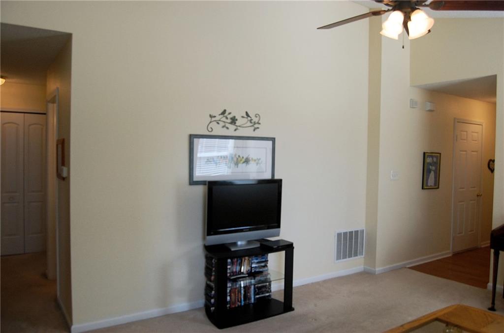 3754 Dusty Sands Road Whitestown, IN 46075 - Photo 8 of 29 Gallery Image 8