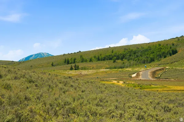 $1,800,000 | 5867 Hawks Meadow Lane, Unit 19, Park City, UT 84098