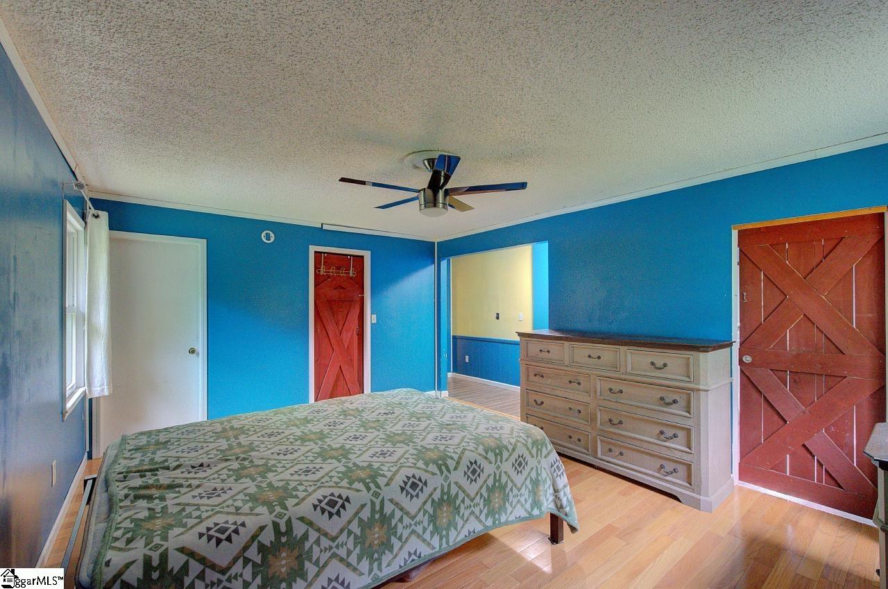 503 Edgewater Road Woodruff, SC 29388 - Photo 19 of 34